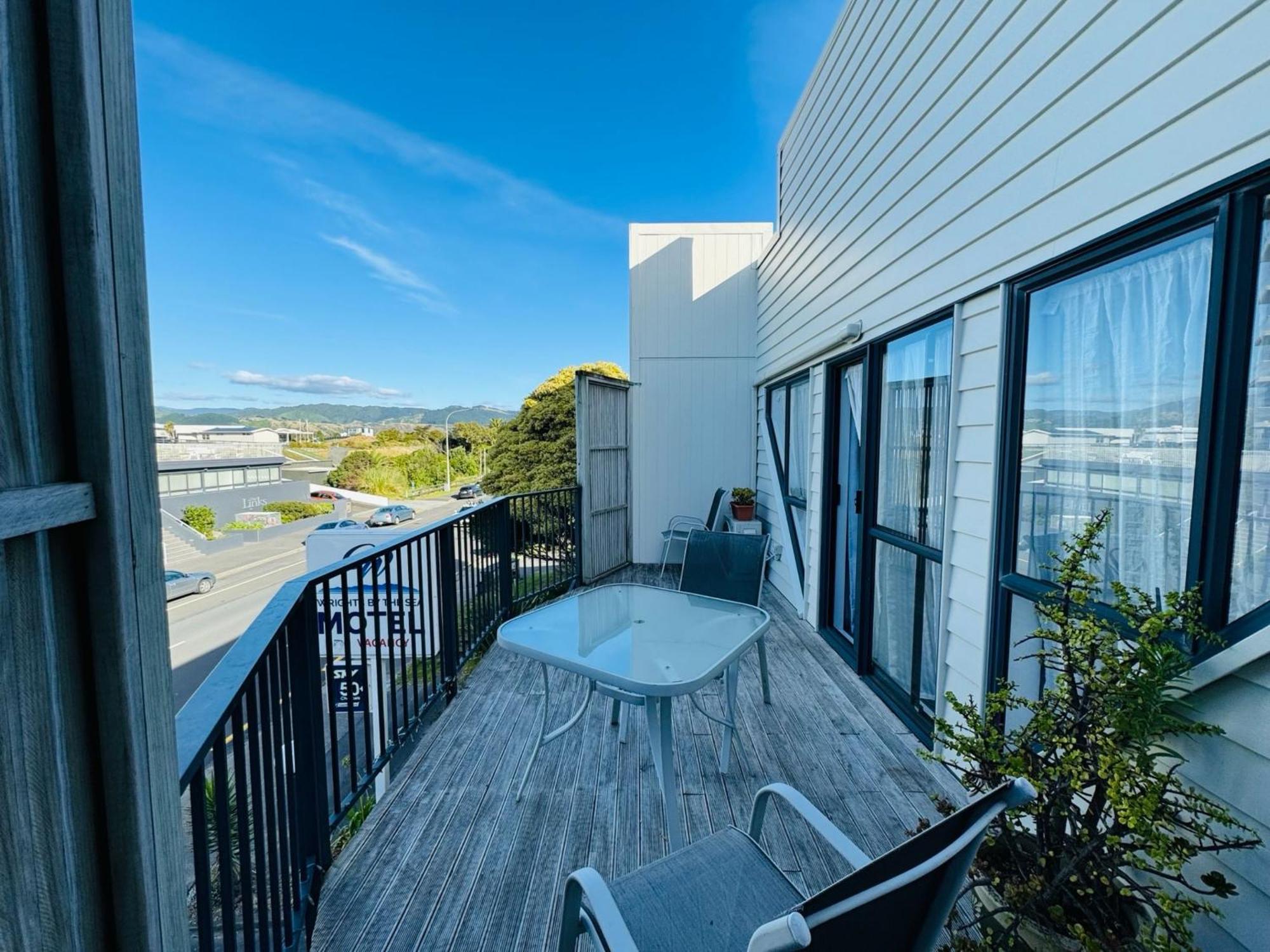 Wrights By The Sea Motel Paraparaumu Zewnętrze zdjęcie