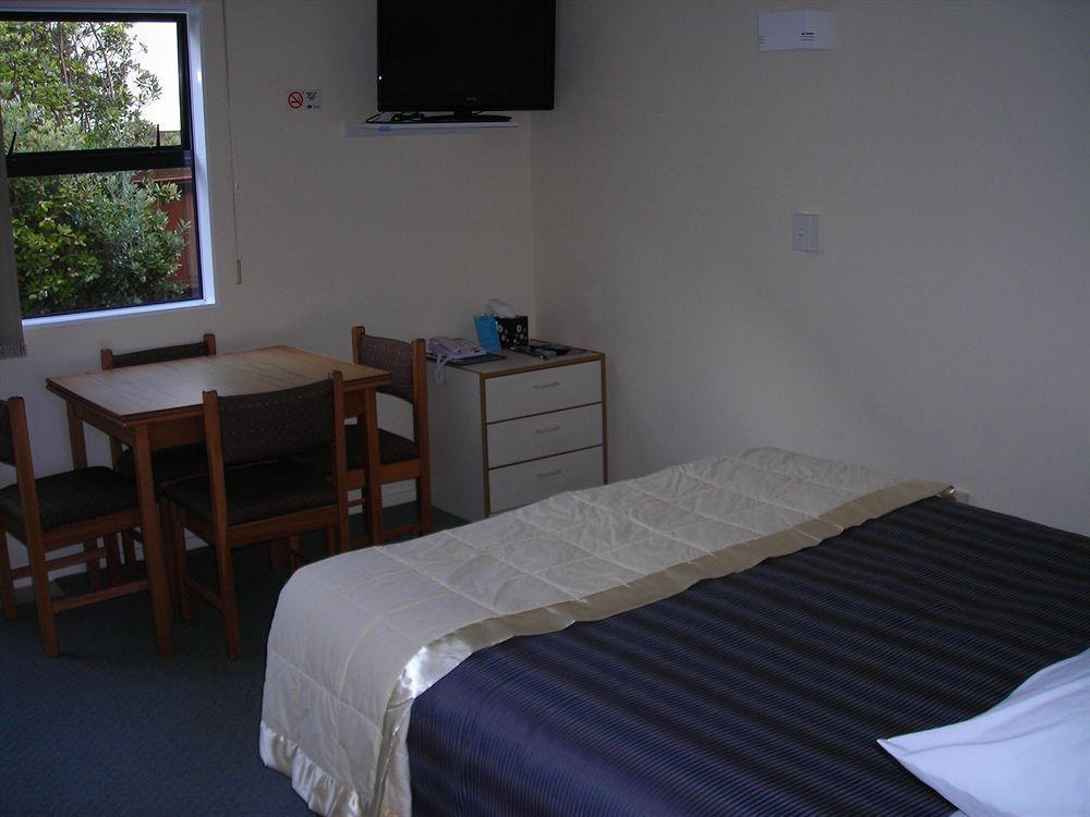 Wrights By The Sea Motel Paraparaumu Zewnętrze zdjęcie